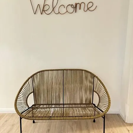 Apartment 2,5 Mit Eigenem Parkplatz *