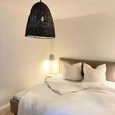 2,5 Mit Eigenem Parkplatz