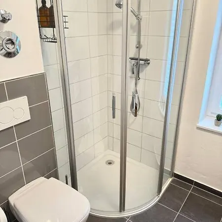 2,5 Mit Eigenem Parkplatz Apartment *