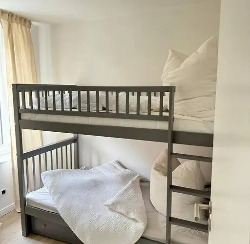 2,5 Mit Eigenem Parkplatz